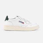 Zapatillas Autry blanca con detalle en verde